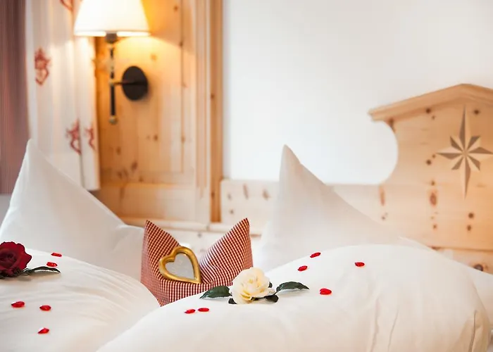 招待所 菲莉斯克罗斯哈蒙妮旅馆