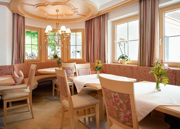 菲莉斯克罗斯哈蒙妮旅馆 豪尔兹高