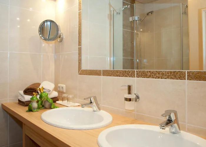 菲莉斯克罗斯哈蒙妮旅馆 招待所 4*