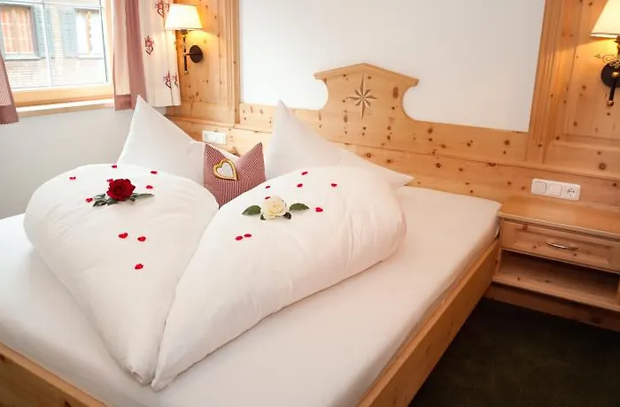 Ferienschloessl Harmonie Affittacamere 4*