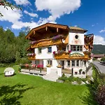 Ferienschlossl Harmonie Хольцгау