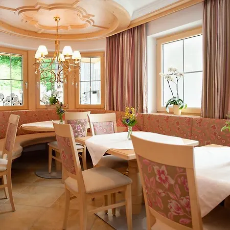 Ferienschloessl Harmonie Holzgau