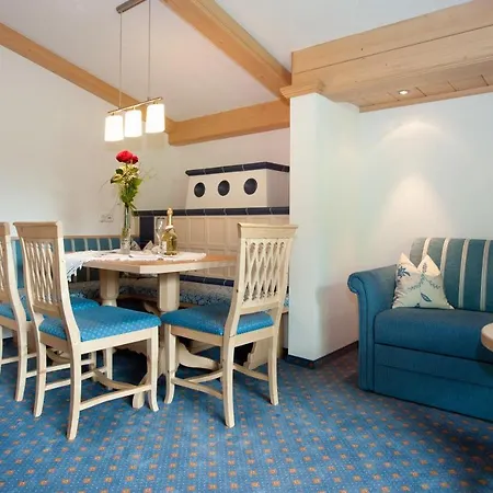 Ferienschloessl Harmonie Konukevi 4*