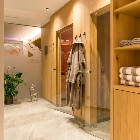 Ferienschloessl Harmonie 4* Holzgau