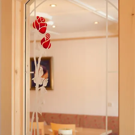 Konukevi Ferienschloessl Harmonie Holzgau