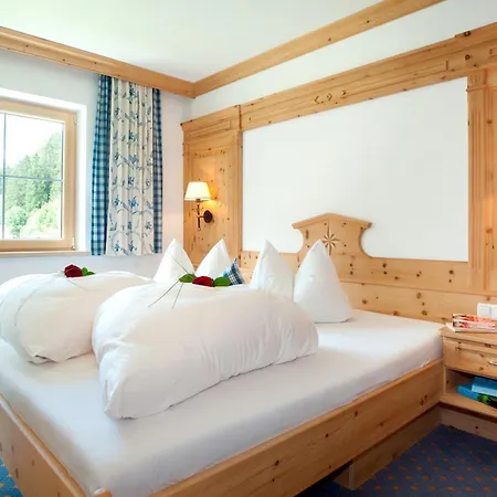 Ferienschloessl Harmonie 4* Holzgau