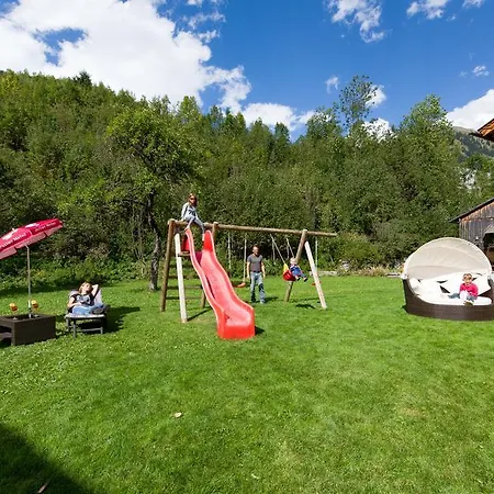 Ferienschloessl Harmonie Konukevi 4*