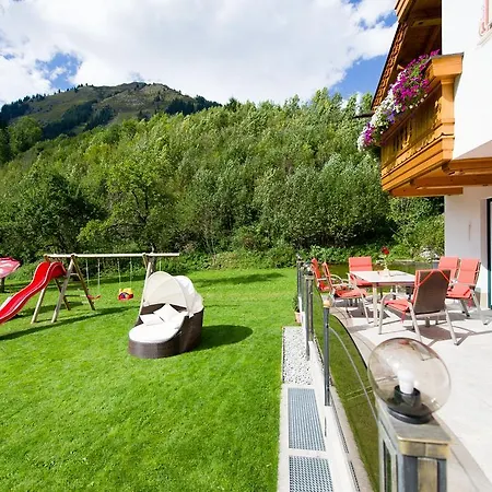 Ferienschloessl Harmonie 4* Holzgau